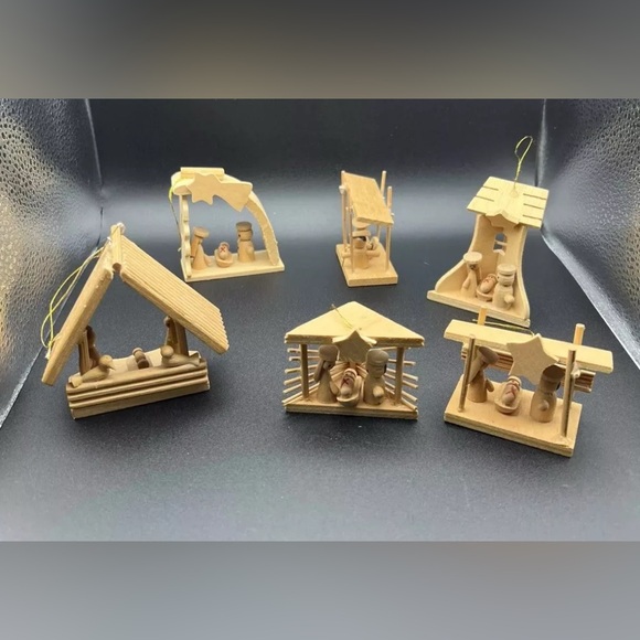 Vintage Miniature Christmas Ornament Nativity Creche Stable Wood Lot of 6 Carved - Picture 2 of 15